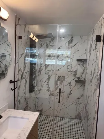 $2,600 | 5617 Gateway Drive, Tampa, FL 33615