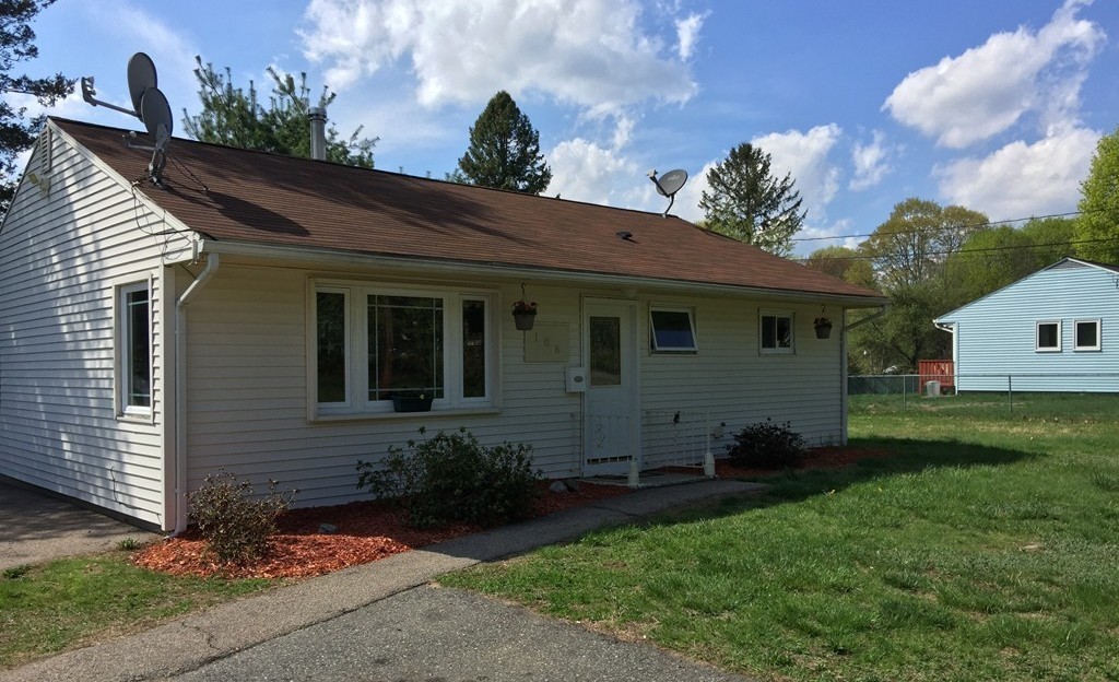 106 Baldwin Avenue Framingham, MA 01701 - Photo 3 of 15