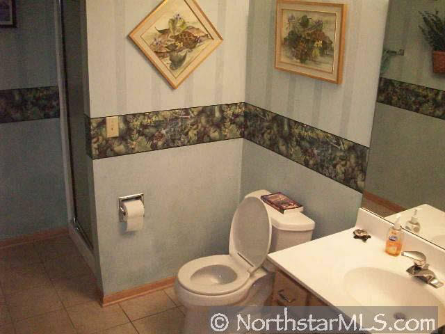 1605 Hunter Hill Road Hudson, WI 54016 - Photo 5 of 10 Gallery Image 5