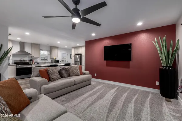 $189,000 | 19401 North 7th Street, Unit 73, Phoenix, AZ 85024