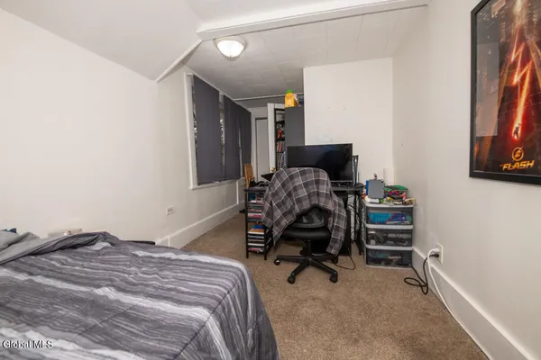 $234,898 | 7 Pinehurst Avenue, Albany, NY 12203