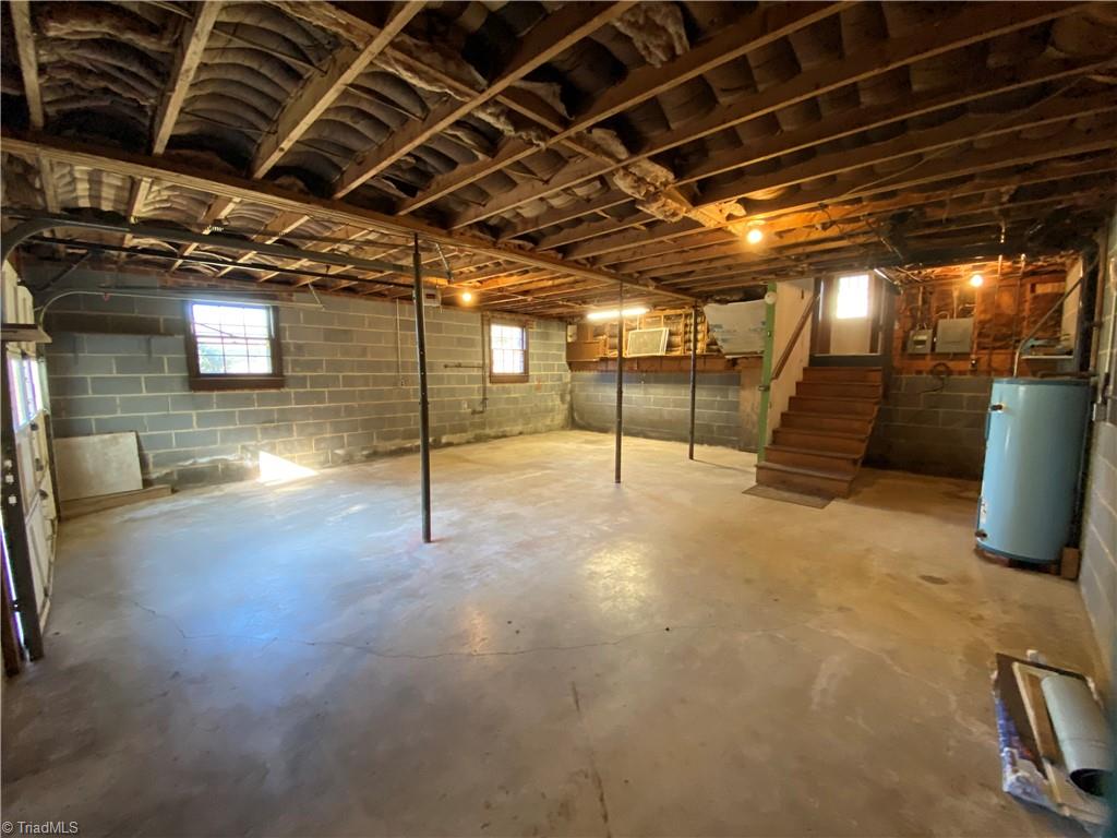 821 Morris Road Winston-Salem, NC 27101 - Photo 28 of 30 Basement/Garage