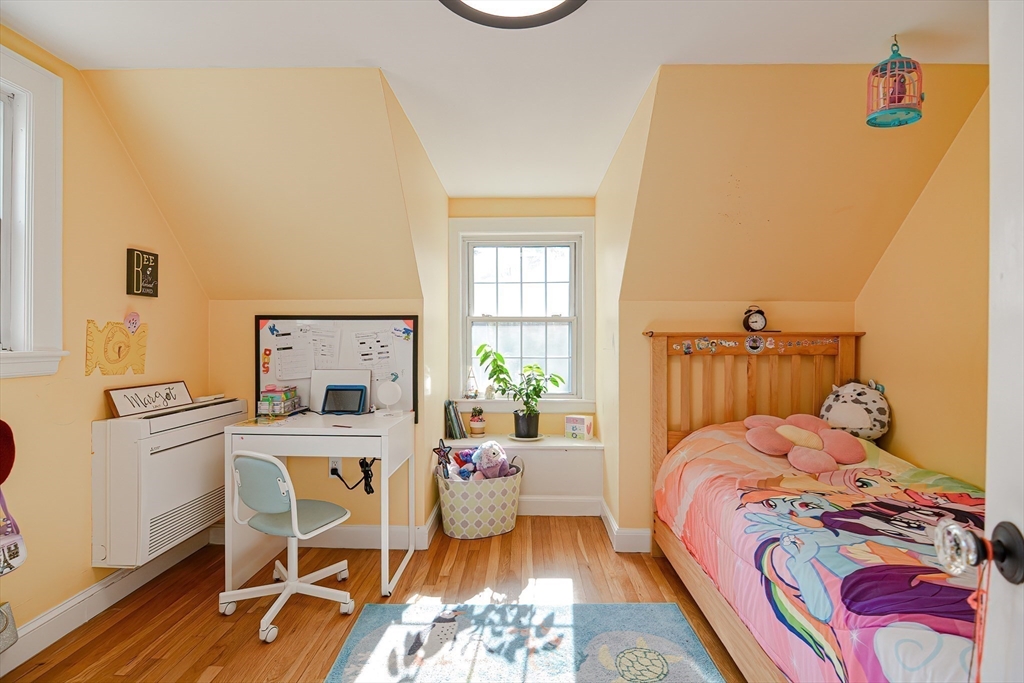 42 Hutchinson Road Walpole, MA 02081 - Photo 20 of 29 Gallery Image 20