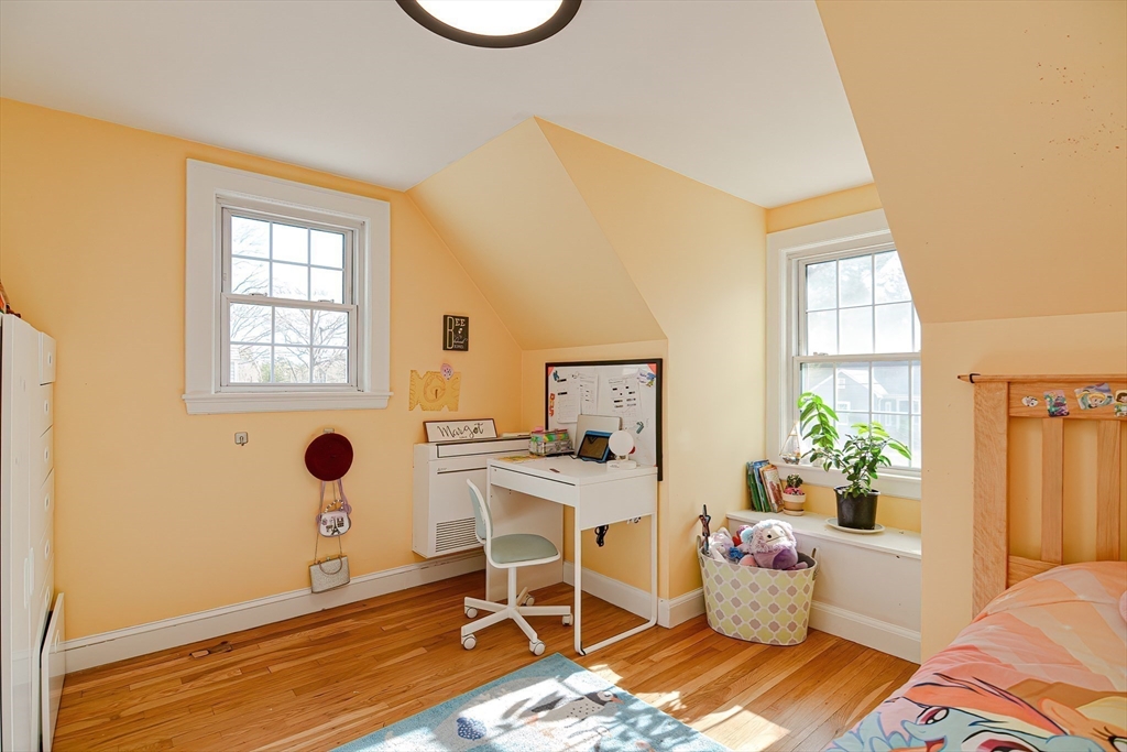 42 Hutchinson Road Walpole, MA 02081 - Photo 22 of 29 Gallery Image 22