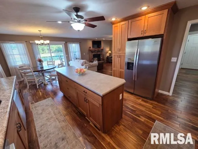 $479,000 | 9251 Highway 148, Mount Vernon, IL 62864