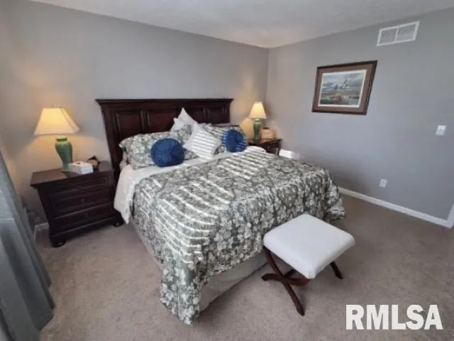 $479,000 | 9251 Highway 148, Mount Vernon, IL 62864