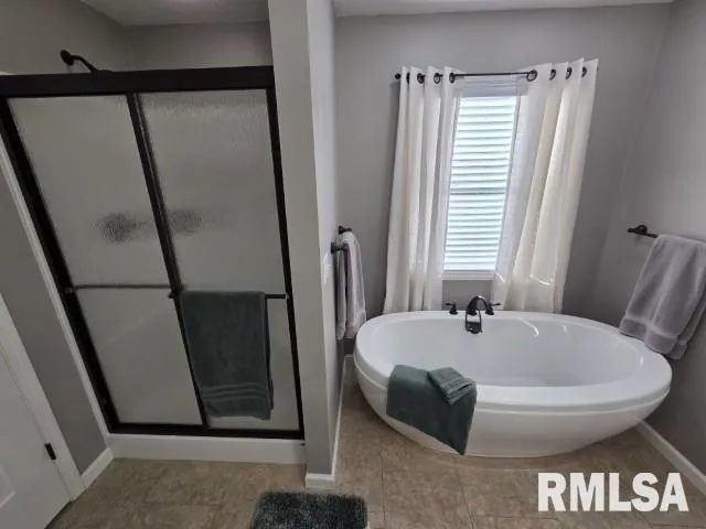 $479,000 | 9251 Highway 148, Mount Vernon, IL 62864