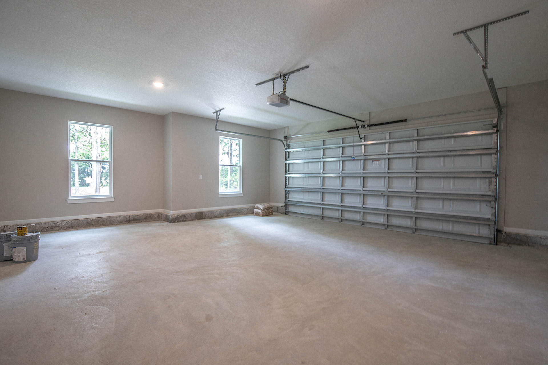 5155 Griffith Mill Road Holt, FL 32564 - Photo 53 of 56 en empty room with windows
