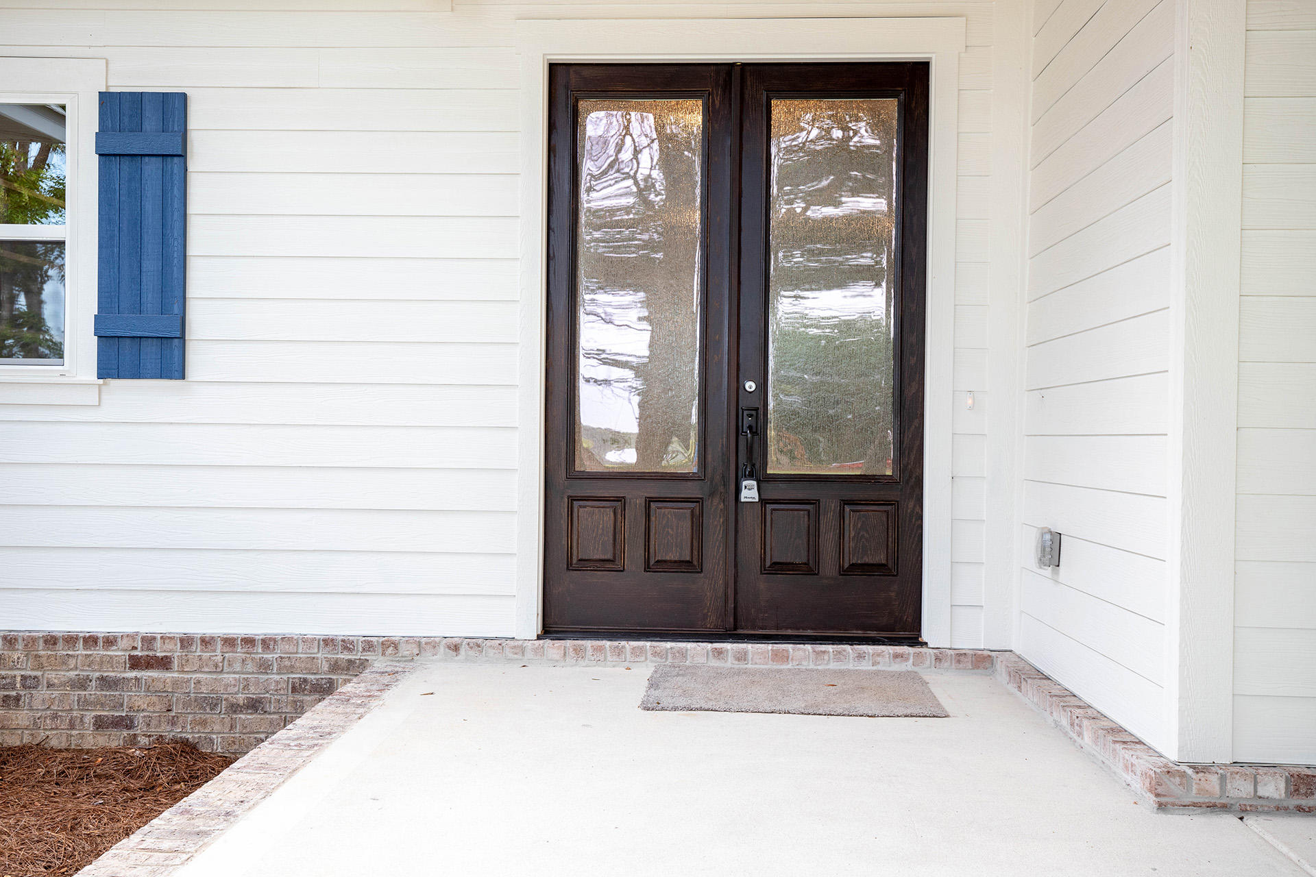 5155 Griffith Mill Road Holt, FL 32564 - Photo 9 of 56 a view of an entryway of a house