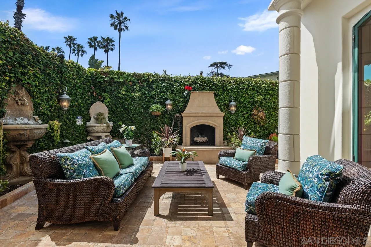 7964 Prospect Place La Jolla, CA 92037 - Photo 27 of 75
