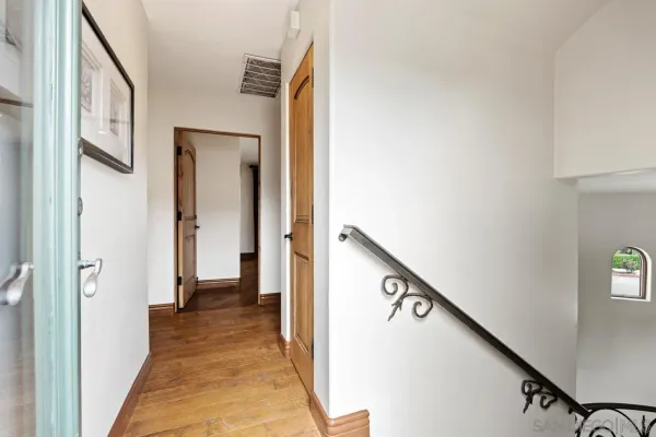 $3,898,000 | 7964 Prospect Place, La Jolla, CA 92037