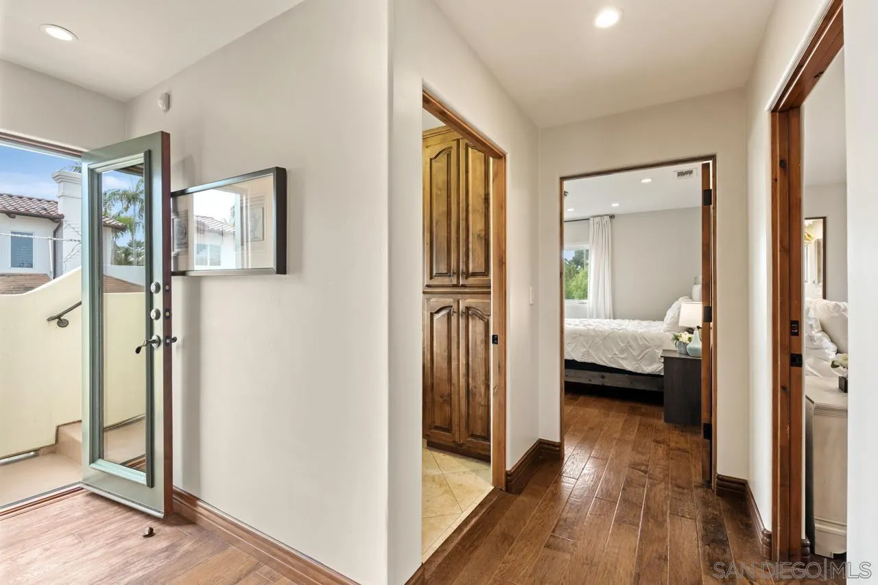 7964 Prospect Place La Jolla, CA 92037 - Photo 49 of 75