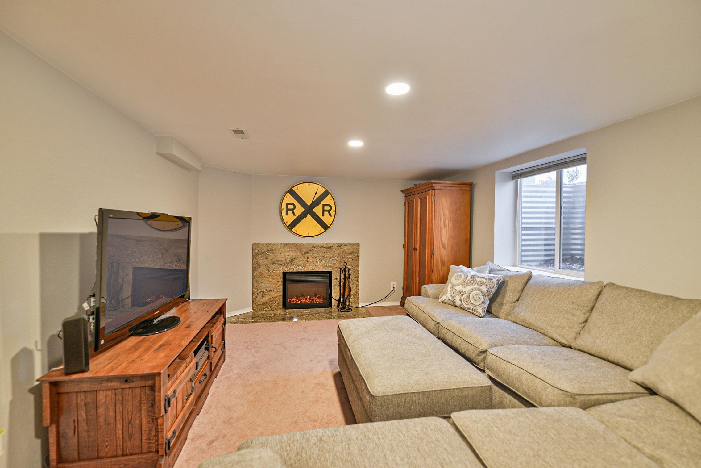 618 North Best Road Spokane Valley, WA 99216 - Photo 11 of 26 Gallery Image 11