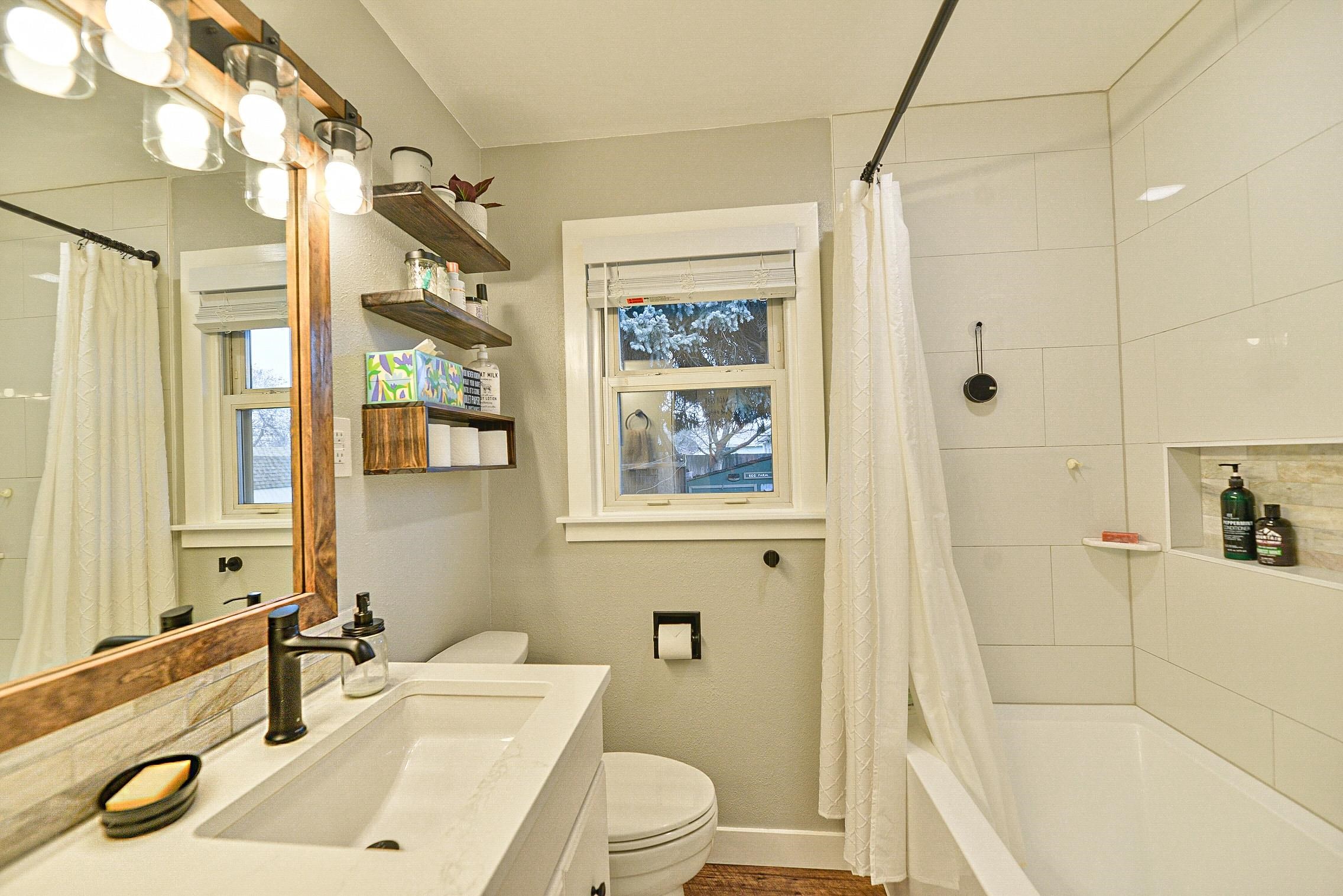 618 North Best Road Spokane Valley, WA 99216 - Photo 8 of 26 Gallery Image 8