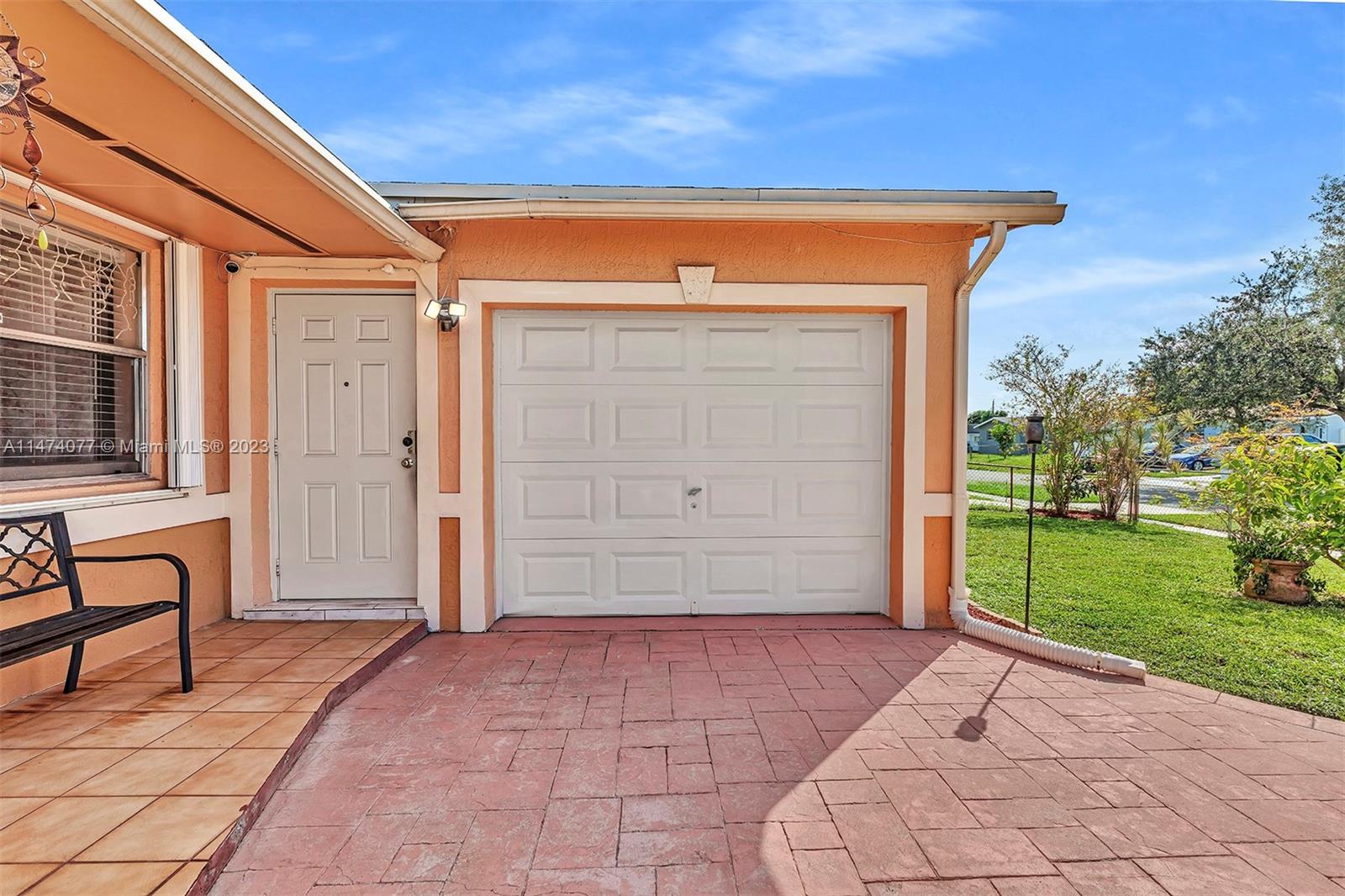 7631 Raleigh Street Hollywood, FL 33024 - Photo 10 of 82 Gallery Image 10