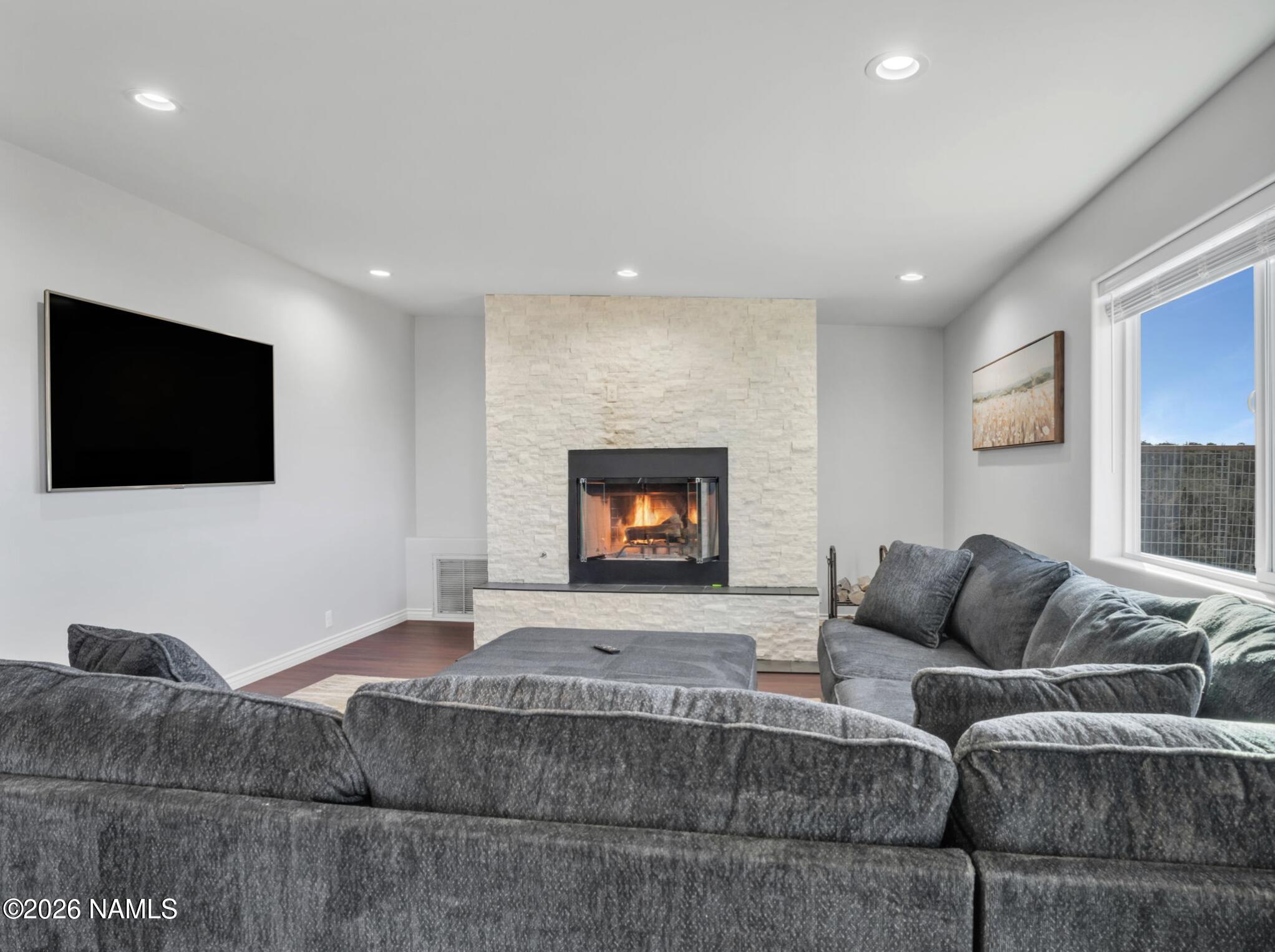 10338 South Big Bear Road Williams, AZ 86046 - Photo 23 of 36 Bonus Room w/Gas Fireplace