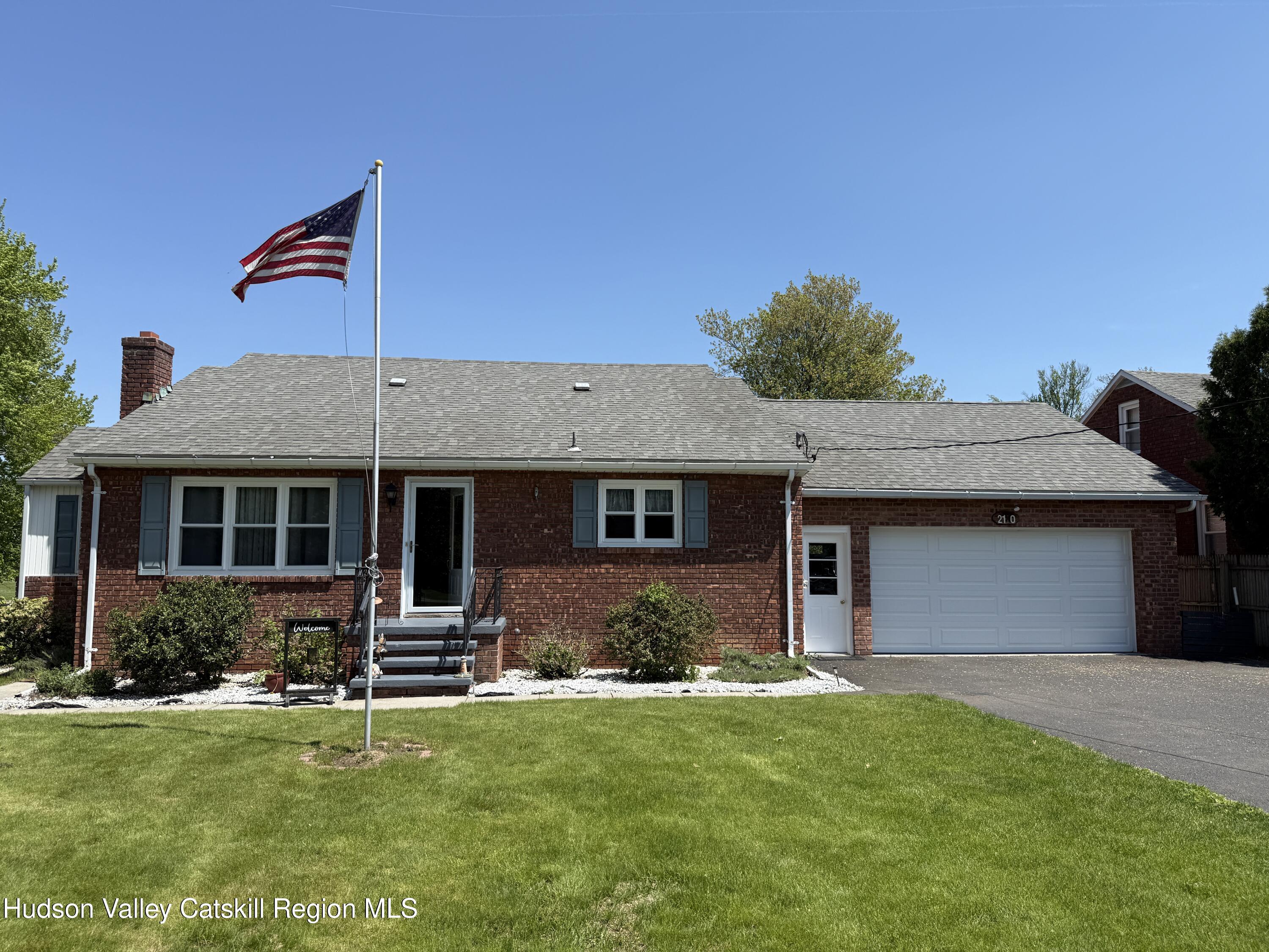 2180 Rt 32 Saugerties, NY 12477 - Photo 1 of 28 IMG_0292