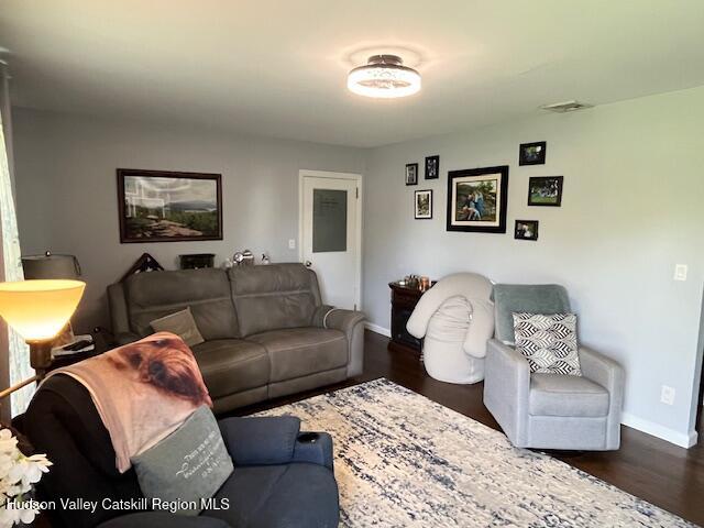 2180 Rt 32 Saugerties, NY 12477 - Photo 6 of 28 IMG_2725