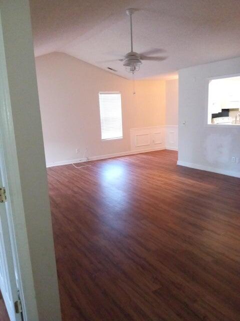 1307 Starling Road Hanahan, SC 29410 - Photo 3 of 9 20230215203231217987000000-o