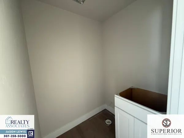 $350,000 | 4271 South Coffman Avenue, Casper, WY 82601