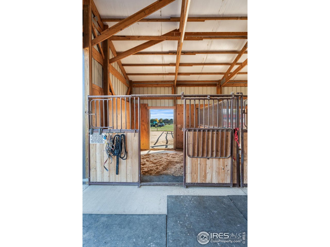12625 Vermillion Road Longmont, CO 80504 - Photo 11 of 50 a view of entryway