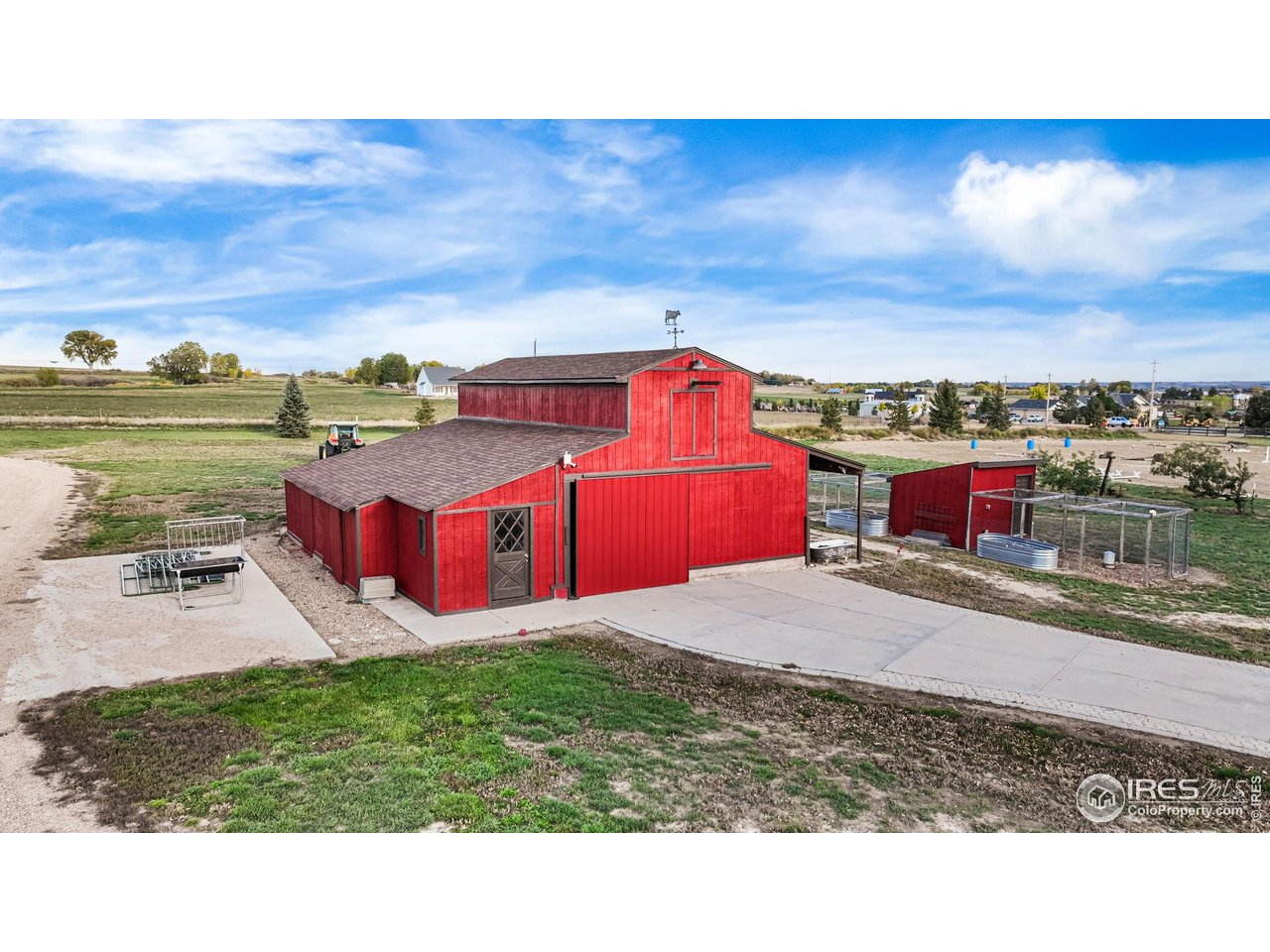 12625 Vermillion Road Longmont, CO 80504 - Photo 6 of 50 a view of a terrace with yard