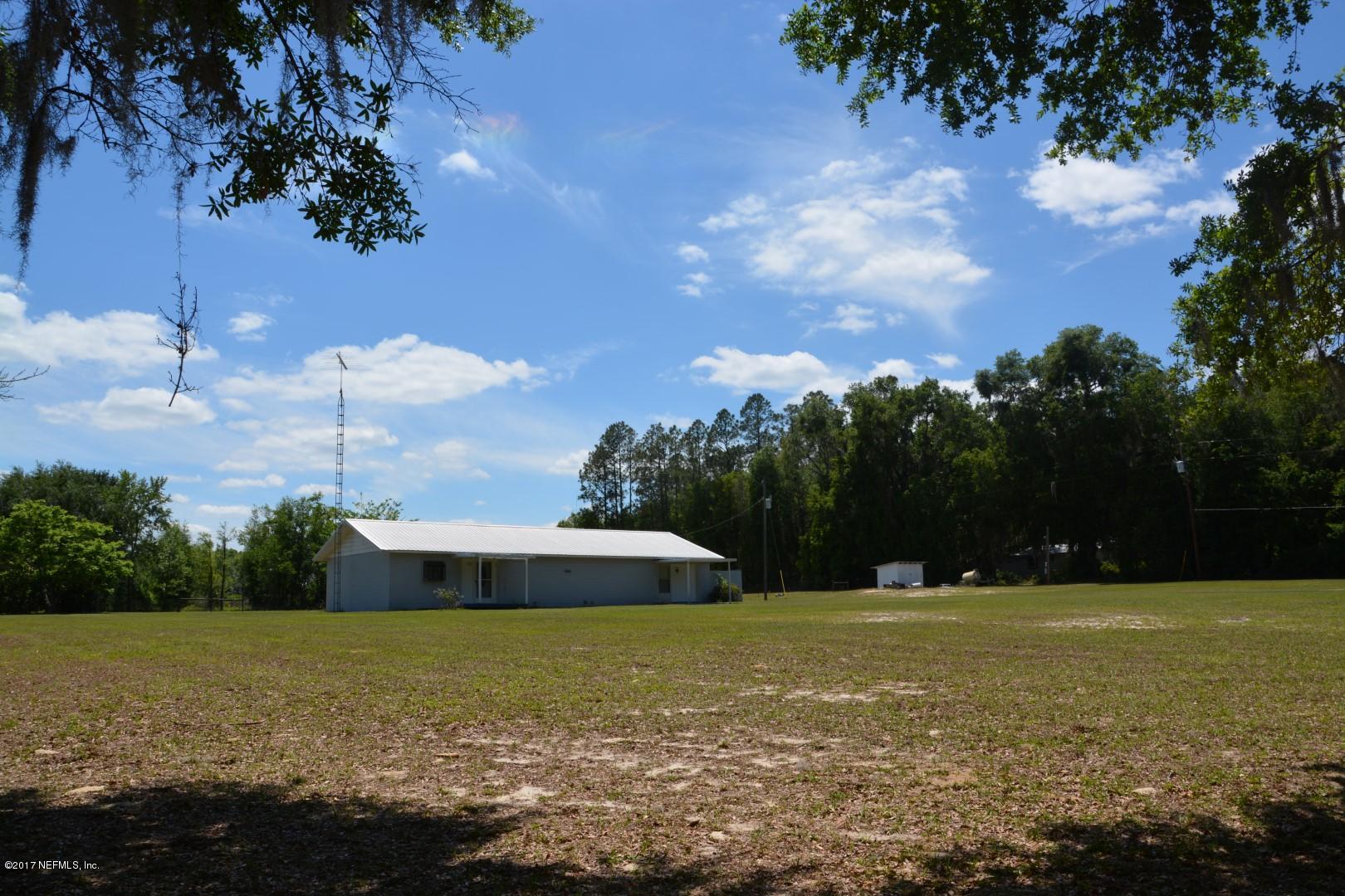 8187 Alderman Road Melrose, FL 32666 - Photo 2 of 19 DSC_0001 (Large)