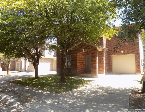 $1,775 | 16122 Branching Oaks, San Antonio, TX 78247