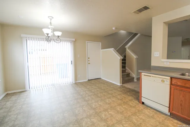 $1,775 | 16122 Branching Oaks, San Antonio, TX 78247