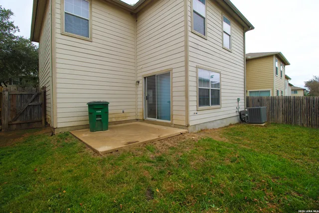 $1,775 | 16122 Branching Oaks, San Antonio, TX 78247