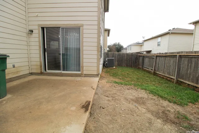 $1,775 | 16122 Branching Oaks, San Antonio, TX 78247