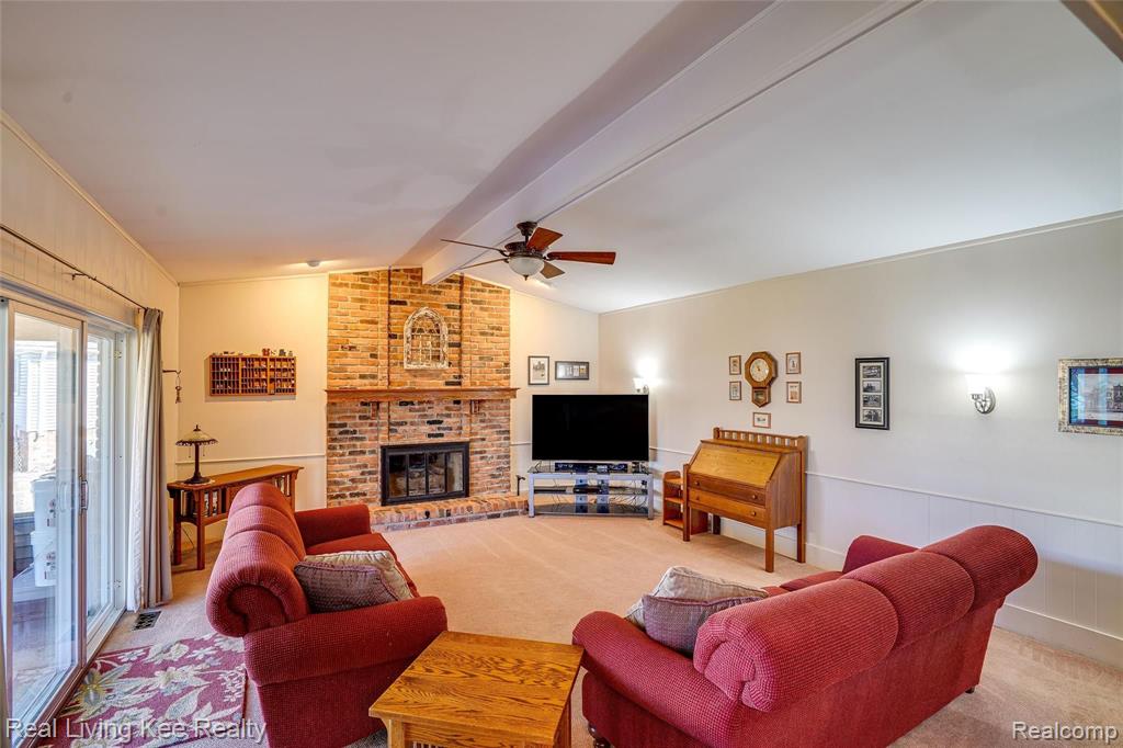 820 Downhill Lane Rochester Hills, MI 48307 - Photo 16 of 43