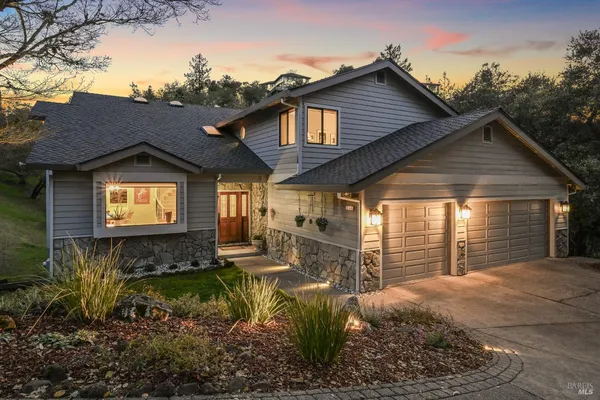 $2,100,000 | 5146 Vista Grande Drive, Santa Rosa, CA 95403