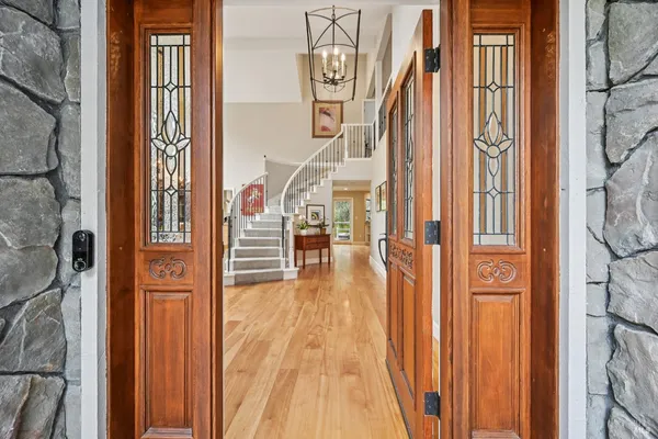 $2,100,000 | 5146 Vista Grande Drive, Santa Rosa, CA 95403