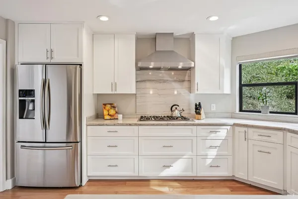 $2,100,000 | 5146 Vista Grande Drive, Santa Rosa, CA 95403