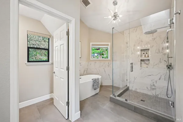$2,100,000 | 5146 Vista Grande Drive, Santa Rosa, CA 95403