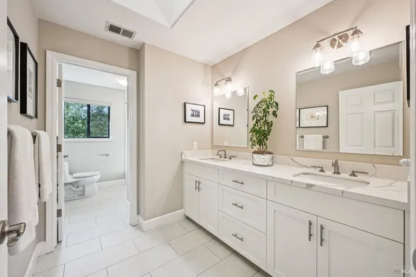 $2,100,000 | 5146 Vista Grande Drive, Santa Rosa, CA 95403