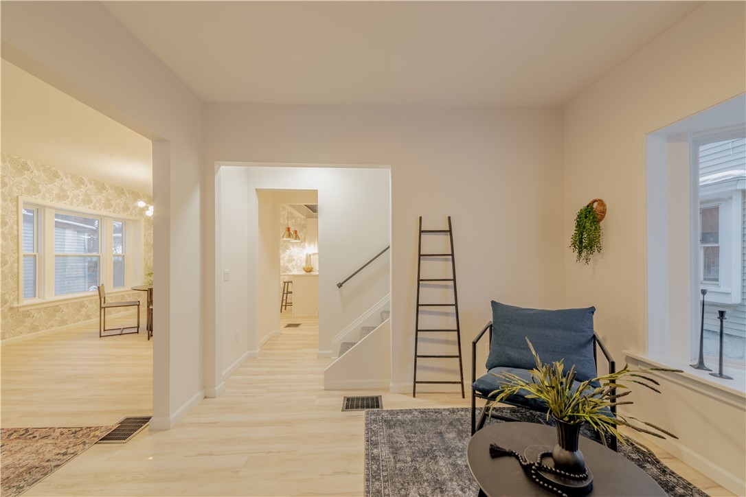 52 Arch Street Rochester, NY 14609 - Photo 3 of 25