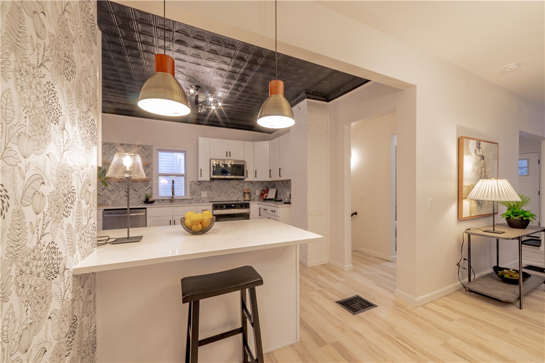 52 Arch Street Rochester, NY 14609 - Photo 6 of 25