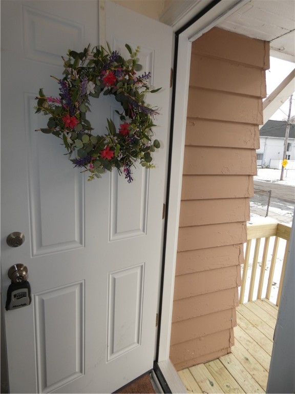 16 Oakman Street Rochester, NY 14605 - Photo 2 of 44