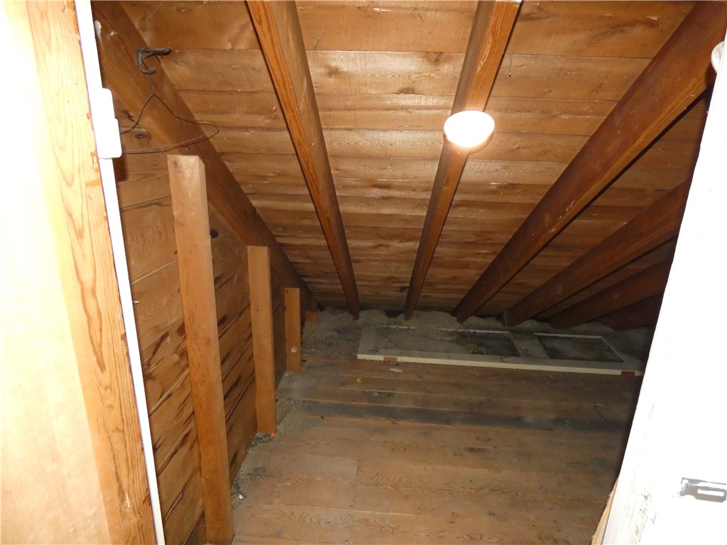 16 Oakman Street Rochester, NY 14605 - Photo 33 of 44