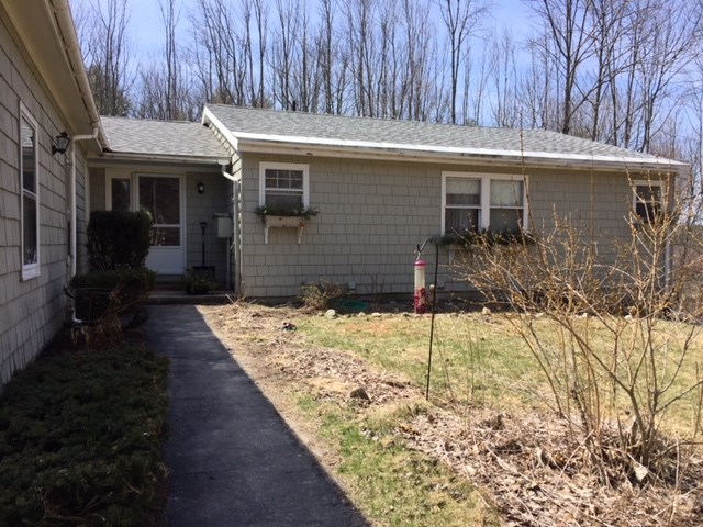 239 Horse Corner Road Chichester, NH 03258 - Photo 1 of 40 Gallery Image 1