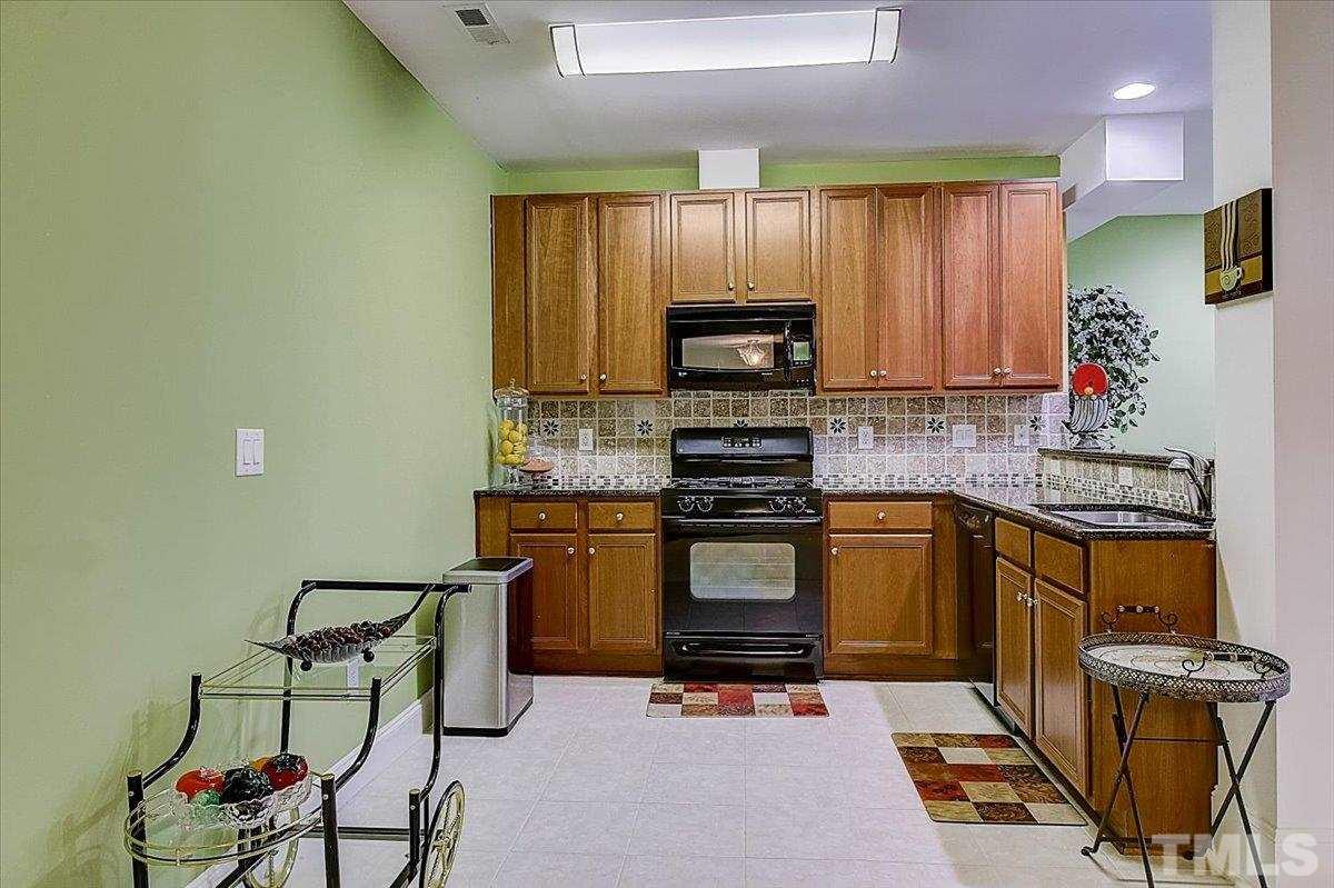 1908 Stannard Trail Raleigh, NC 27612 - Photo 25 of 30