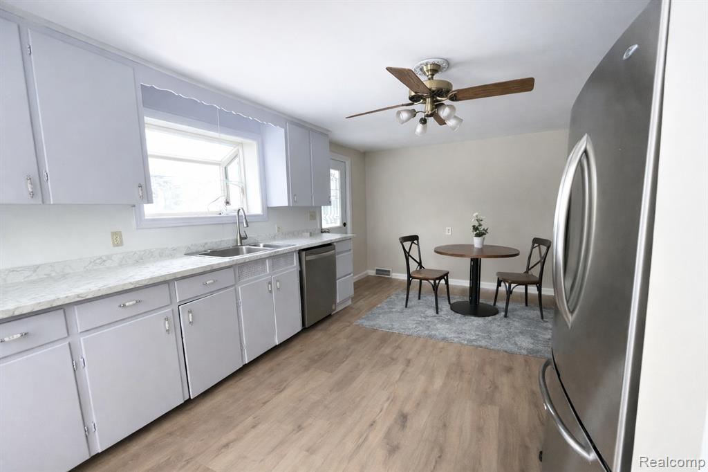 25430 22 Mile Road Chesterfield, MI 48051 - Photo 4 of 28