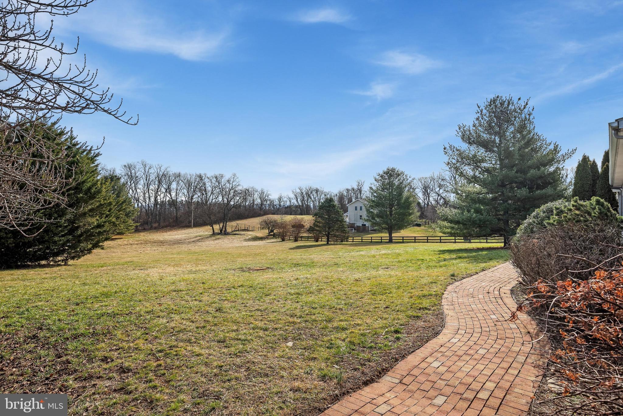 674 Browntown Road Boyce, VA 22620 - Photo 5 of 58 Front entry