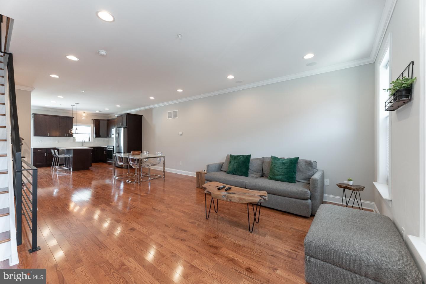 1715 North Howard Street Philadelphia, PA 19122 - Photo 2 of 56