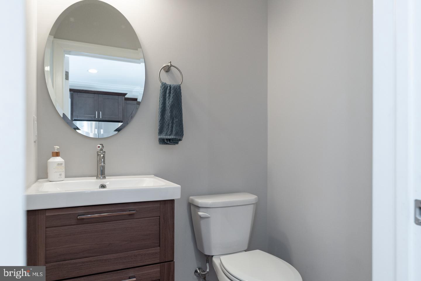 1715 North Howard Street Philadelphia, PA 19122 - Photo 11 of 56