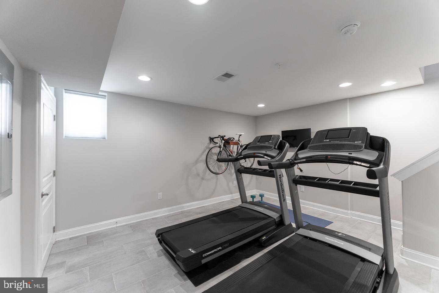 1715 North Howard Street Philadelphia, PA 19122 - Photo 20 of 56