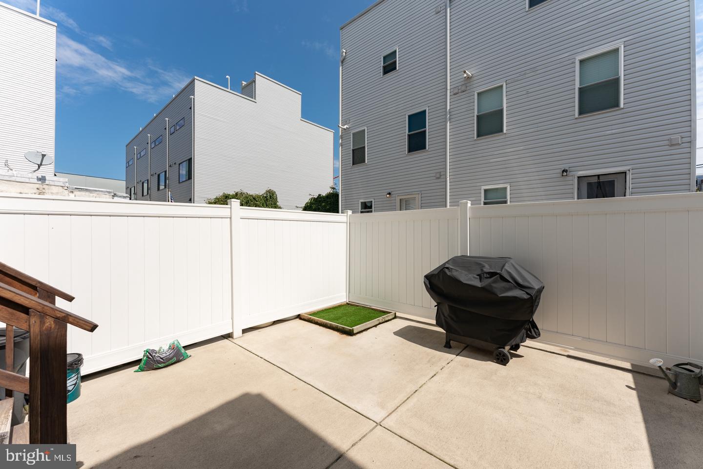 1715 North Howard Street Philadelphia, PA 19122 - Photo 53 of 56