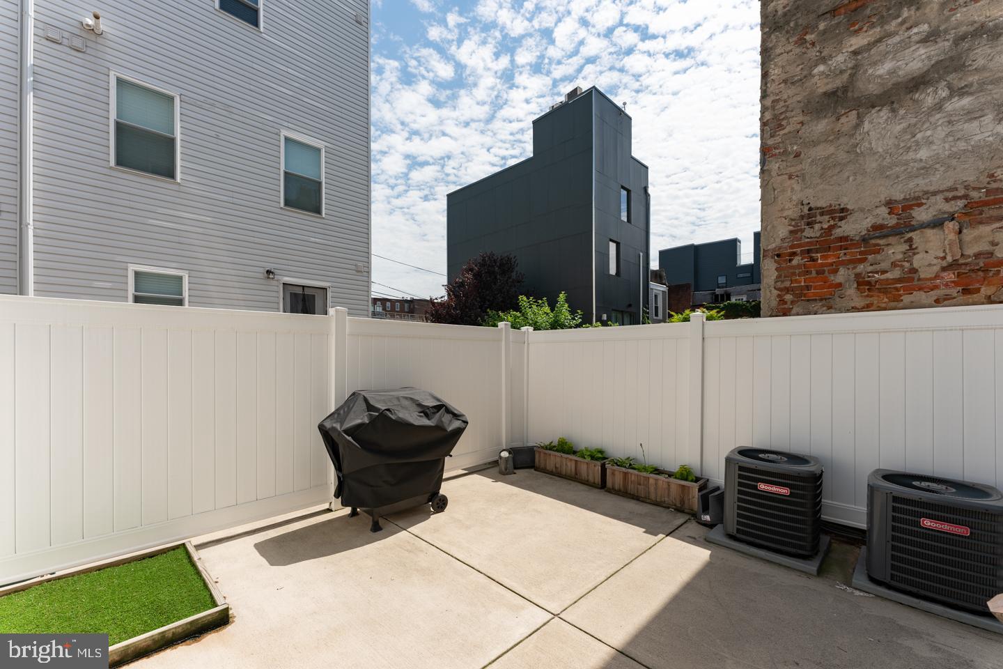 1715 North Howard Street Philadelphia, PA 19122 - Photo 54 of 56